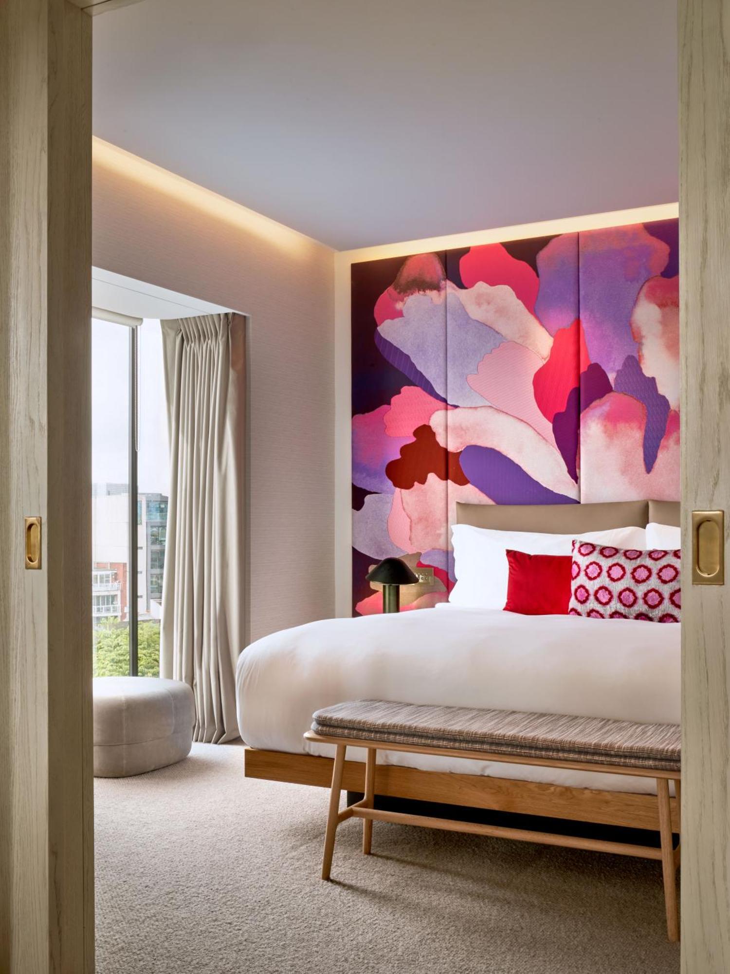 The Botree - Preferred Hotels And Resorts Londra Exterior foto A bedroom at the hotel
